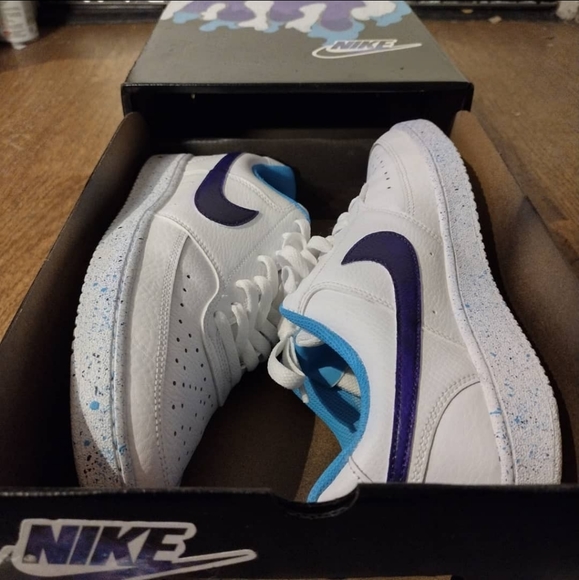 Custom painted court vision low. Women's size 10. Like new - Picture 7 of 8